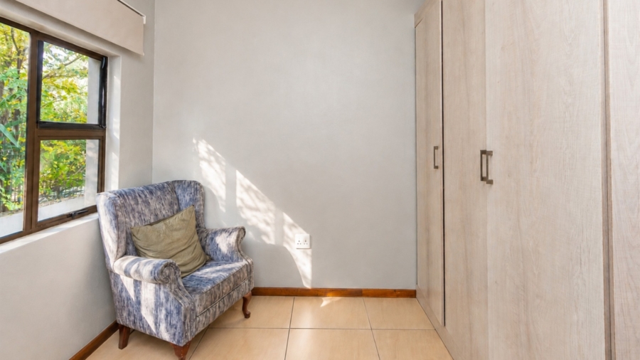 8 Bedroom Property for Sale in Birdwood Estate North West